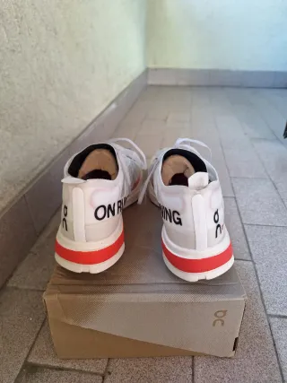 On Cloudboom Strike Scarpe Corsa