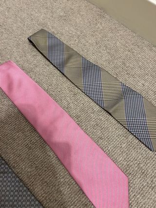 cada corbata 9,90€ El pack a negociar