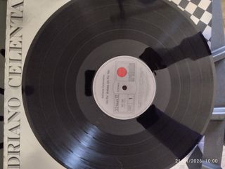 Vinile LP Adriano Celentano Un Po' Artista Un Po'