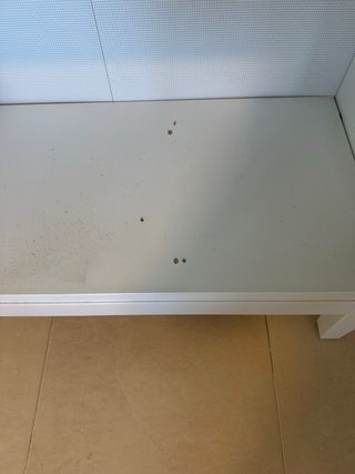 Vitrina Blanca con Puertas de Cristal