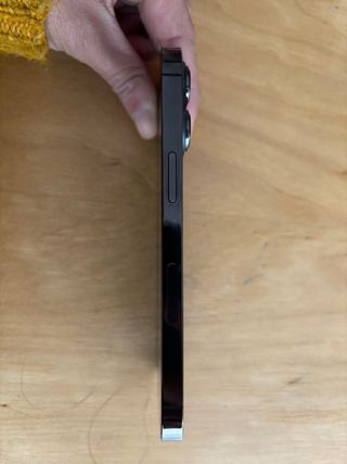 iPhone 13 Pro 256GB. Bateria nueva. Impecable.