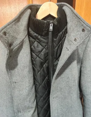 Abrigo hombre gris