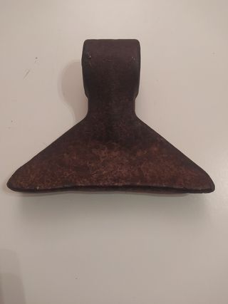 Martillo triturador agrícola antiguo