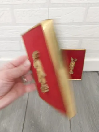 3 Cuadros Antiguos Figuras Doradas