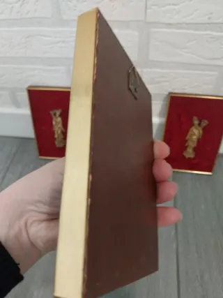 3 Cuadros Antiguos Figuras Doradas