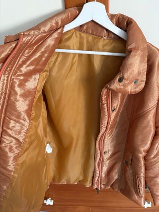 Chaquetón naranja brillante