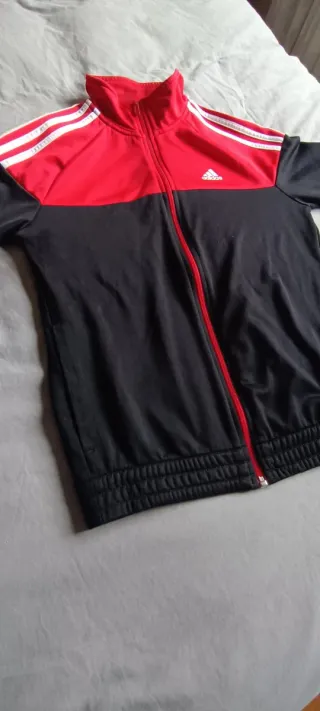 Sudadera Adidas Roja y Negra niño talla 13/14