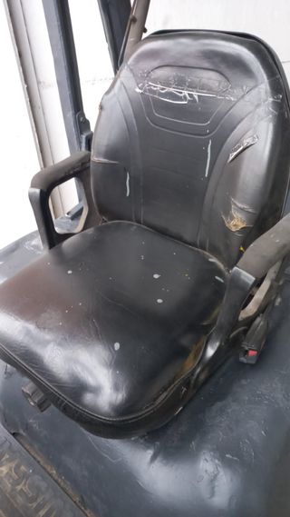 Carretilla elevadora Nissan 3200kg Matriculada