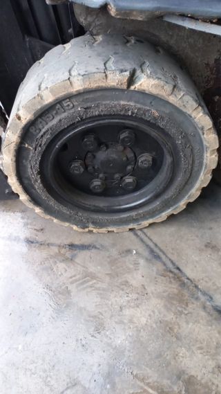 Carretilla elevadora Nissan 3200kg Matriculada