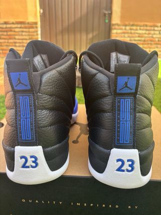 Air Jordan Retro 12 Hyper Royal