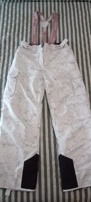 Conjunto esquí mujer chaqueta y pantalón