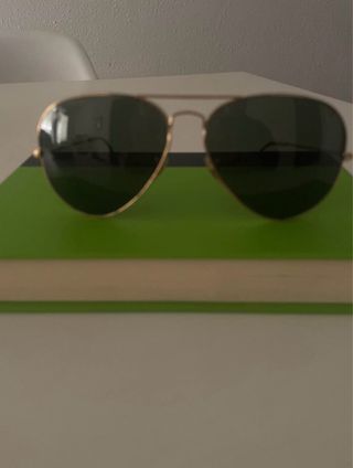 Gafas de sol Ray Ban doradas