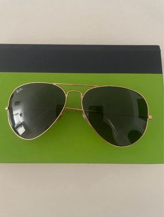 Gafas de sol Ray Ban doradas