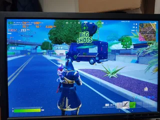 PC Gaming R5 3500 6 Núcleos 16Gb RAM RX 580 8GB