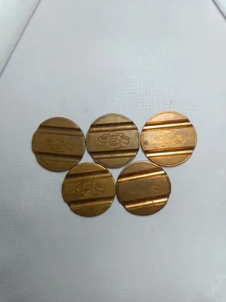 5 gettoni telefonici: 7506, 7601, 7710, 7906, 8003