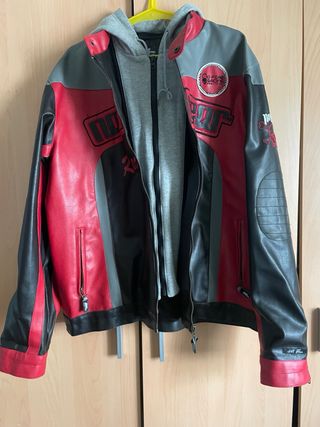 Chaqueta de cuero No Fear Negra y Roja