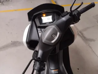 Yamaha NMAX ¡Solo 2643km!