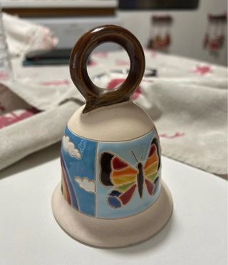 Campana decorativa farfalla arcobaleno