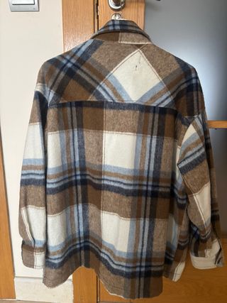 Chaqueta Zara cuadros marrón y azul