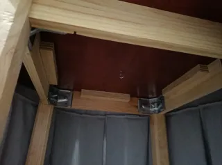 Mesa camilla redonda con cristal y enaguas