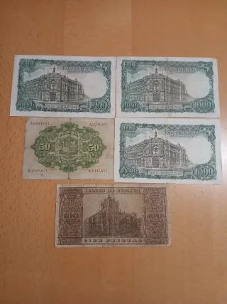 105 Billetes españoles.