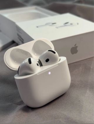 Airpods 4 Apple