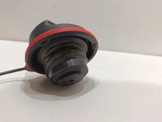 Tapón combustible DIESEL GM Opel Astra H