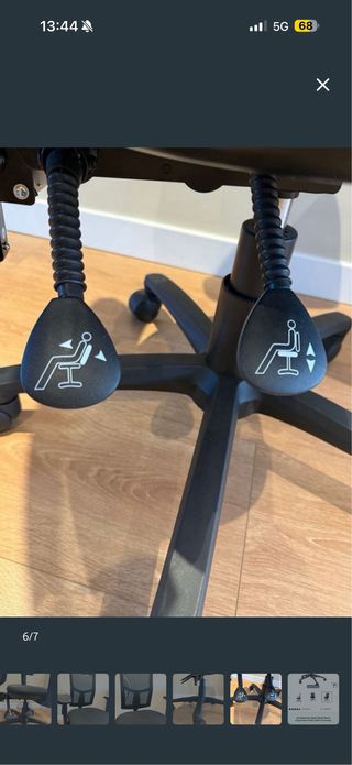 Silla ergonómica de oficina negra