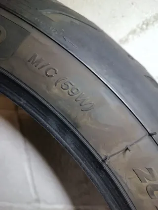 Michelin Road 6 110/80 ZR19 Rueda Moto