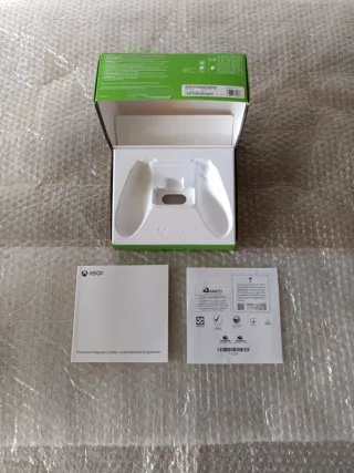 Caja Mando Xbox Pulse Cipher Roja