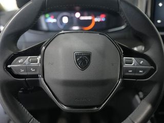 Peugeot 2008 1.2 100CV Allure