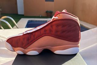 Air Jordan Retro 13 Dune Red