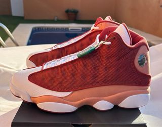 Air Jordan Retro 13 Dune Red