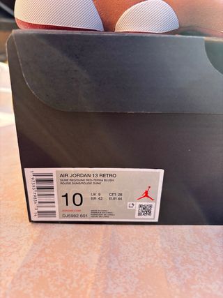 Air Jordan Retro 13 Dune Red