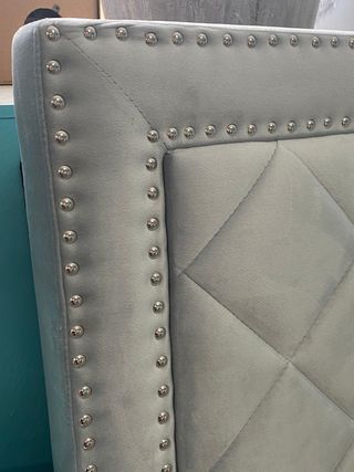 CABECERO MATRIMONIAL GRIS TERCIOPELO