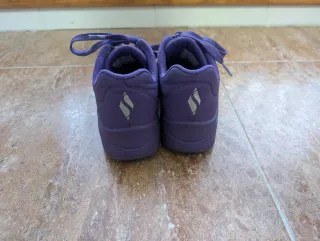 Zapatillas Skechers Moradas Talla 35.5