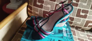 Sandalias Mustang Talla 41