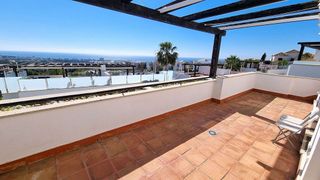 Piso en alquiler en Los Monteros - Bahía de Marbella en Marbella