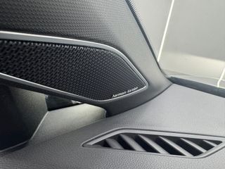 Volkswagen Golf R 320CV