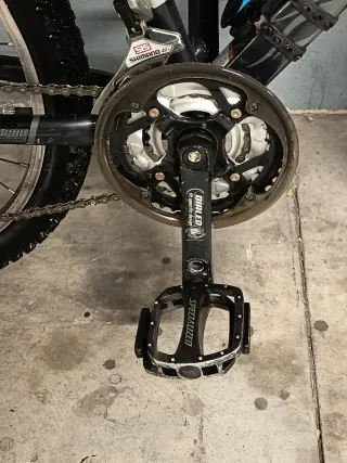 BICICLETA DE MONTAÑA MARCA TREK