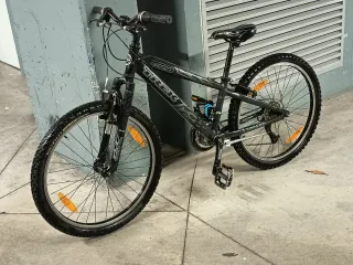 BICICLETA DE MONTAÑA MARCA TREK