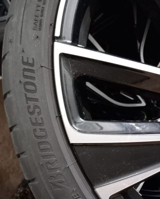 Llantas 19” VW Golf GTI Modelo Adelaide