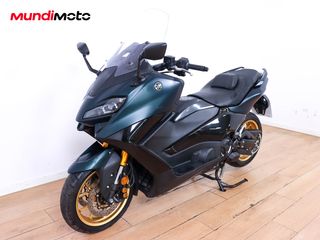 YAMAHA T-MAX 560 TECH MAX