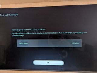 PS5 Digital + SSD 1TB + 2 Mandos + Carga-mandos