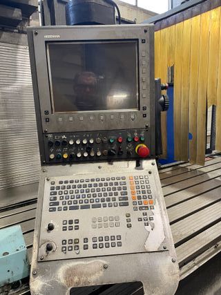 FRESADORA CNC LAGUN GBM 42