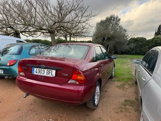 Ford Focus 2001