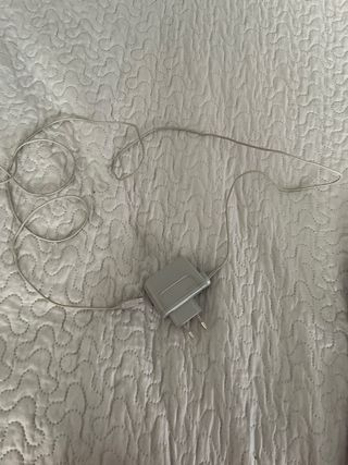 Nintendo 2DS Blu con caricabatterie e vari giochi