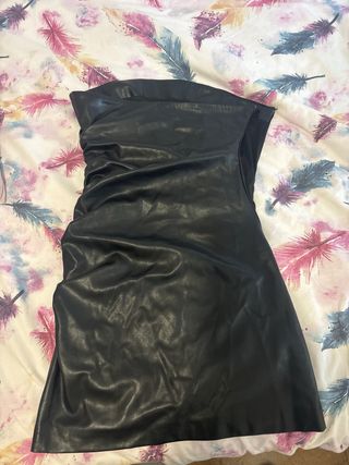 Vestido corto cuero fiesta