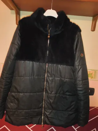 Giubbotto donna con dettaglio pelliccia