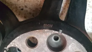 Vendo 1 Llanta Original BMW 19 pulgadas